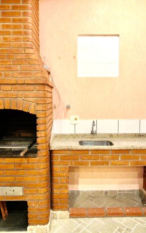 Casa para alugar com 180m², 3 quartos e 2 vagas Casa para alugar com 180m², 3 quartos e 2 vagasÁrea gourmet