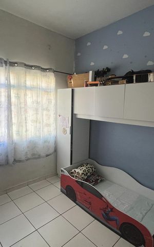 Apartamento à venda com 300m², 6 quartos e 2 vagas Apartamento à venda com 300m², 6 quartos e 2 vagasCasa 2 - Quarto 2