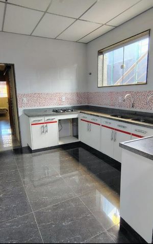 Casa de condomínio à venda com 99m², 3 quartos e 1 vagaCozinha