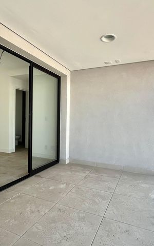 Apartamento à venda com 55m², 2 quartos e 1 vaga Apartamento à venda com 55m², 2 quartos e 1 vagaVaranda