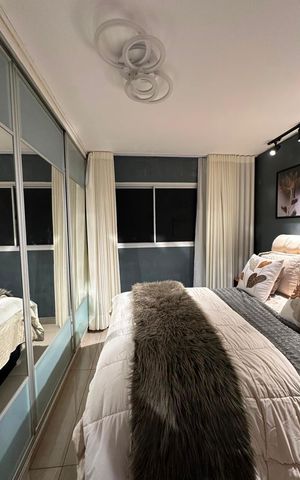 Apartamento à venda com 70m², 3 quartos e 2 vagas Apartamento à venda com 70m², 3 quartos e 2 vagasQuarto
