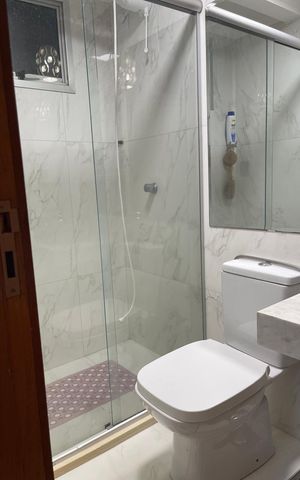 Apartamento à venda com 70m², 3 quartos e 2 vagas Apartamento à venda com 70m², 3 quartos e 2 vagasBanheiro