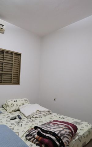 Casa para alugar com 180m², 3 quartos e 2 vagasQuarto 2 - Suíte