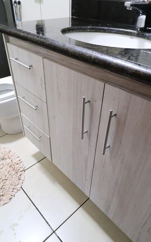 Casa para alugar com 180m², 3 quartos e 2 vagasBanheiro Social