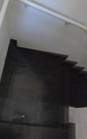 Casa para alugar com 145m², 3 quartos e 1 vagaEscadas para o- 2º Piso
