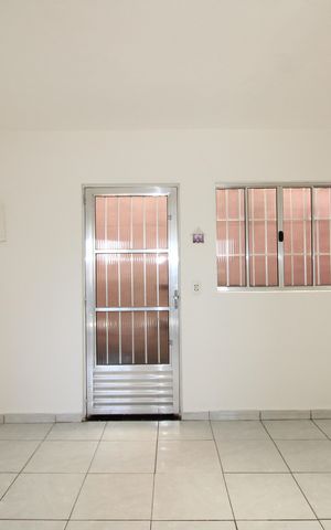 Casa para alugar com 60m², 2 quartos e sem vagaSala