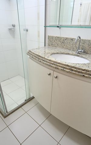 Apartamento para alugar com 77m², 3 quartos e 2 vagas