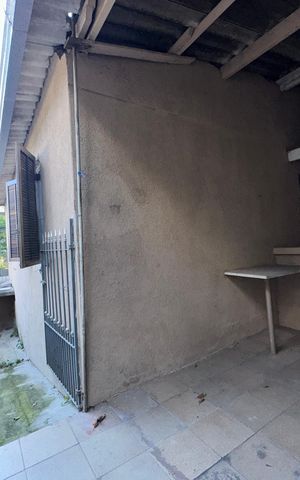 Casa para alugar com 125m², 3 quartos e 1 vaga Casa para alugar com 125m², 3 quartos e 1 vagaQuintal