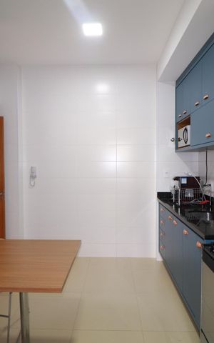 Apartamento para alugar com 150m², 3 quartos e 3 vagasCozinha 