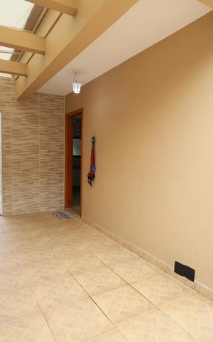Casa à venda com 140m², 3 quartos e 3 vagasGaragem