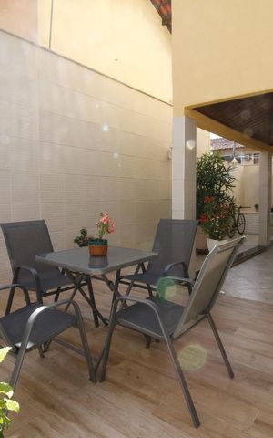 Casa de condomínio à venda com 119m², 4 quartos e 3 vagasQuintal