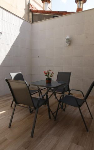 Casa de condomínio à venda com 119m², 4 quartos e 3 vagasQuintal