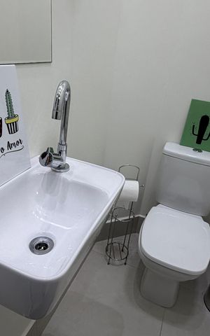 Apartamento à venda com 89m², 3 quartos e 1 vaga Apartamento à venda com 89m², 3 quartos e 1 vagaBanheiro de serviço