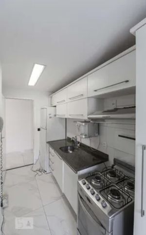 Apartamento à venda com 70m², 2 quartos e 2 vagas Apartamento à venda com 70m², 2 quartos e 2 vagasCozinha