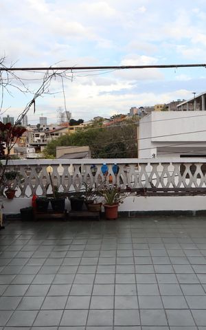 Casa à venda com 125m², 3 quartos e 2 vagasÁrea de serviço e área gourmet