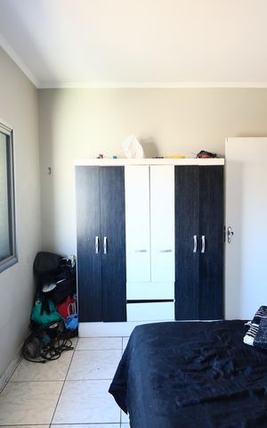 Casa à venda com 550m², 3 quartos e 3 vagasQuarto 2