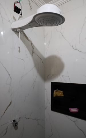 Casa à venda com 550m², 3 quartos e 3 vagasBanheiro 1