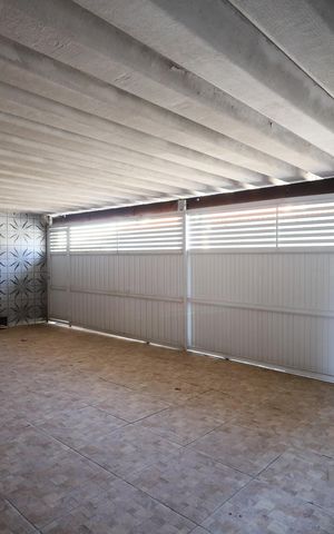 Casa à venda com 550m², 3 quartos e 3 vagasGaragem