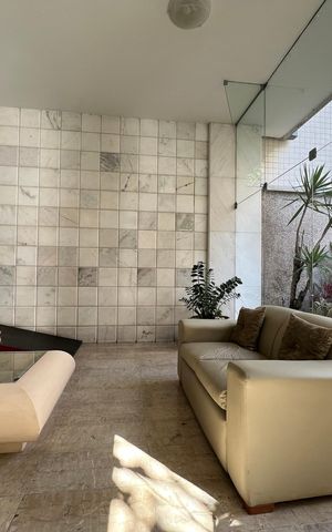 Apartamento para alugar com 182m², 4 quartos e 1 vaga Apartamento para alugar com 182m², 4 quartos e 1 vagaHall de entrada