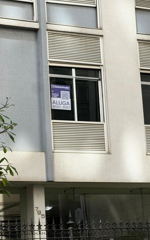 Apartamento para alugar com 182m², 4 quartos e 1 vaga Apartamento para alugar com 182m², 4 quartos e 1 vagaPlaca