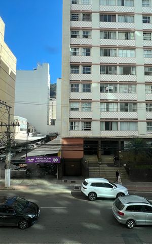Apartamento para alugar com 182m², 4 quartos e 1 vaga Apartamento para alugar com 182m², 4 quartos e 1 vagaVista da Suíte