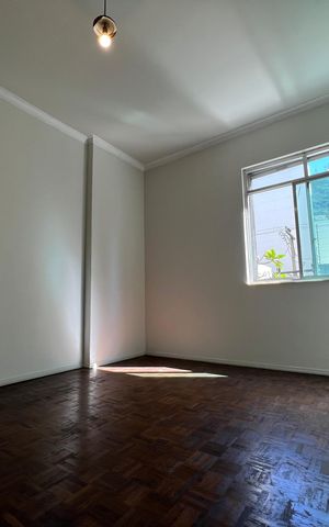 Apartamento para alugar com 182m², 4 quartos e 1 vaga