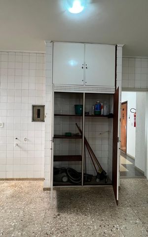 Apartamento para alugar com 182m², 4 quartos e 1 vaga Apartamento para alugar com 182m², 4 quartos e 1 vagaCopa