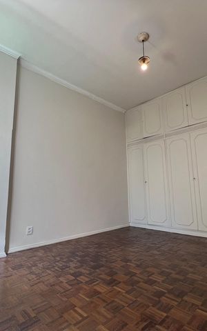 Apartamento para alugar com 182m², 4 quartos e 1 vaga