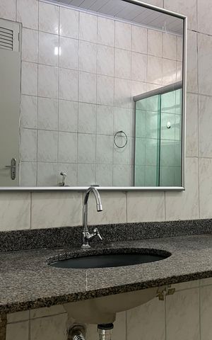 Apartamento para alugar com 182m², 4 quartos e 1 vaga Apartamento para alugar com 182m², 4 quartos e 1 vagaBanheiro Corredor