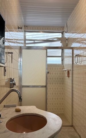 Apartamento para alugar com 182m², 4 quartos e 1 vaga Apartamento para alugar com 182m², 4 quartos e 1 vagaBanheiro da Suíte