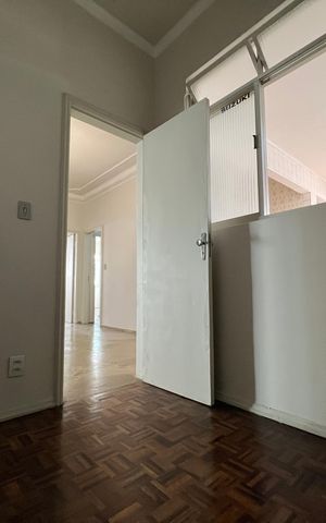 Apartamento para alugar com 182m², 4 quartos e 1 vaga Apartamento para alugar com 182m², 4 quartos e 1 vagaEscritório