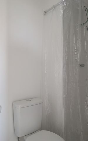 Apartamento para alugar com 34m², 2 quartos e sem vagaBanheiro 