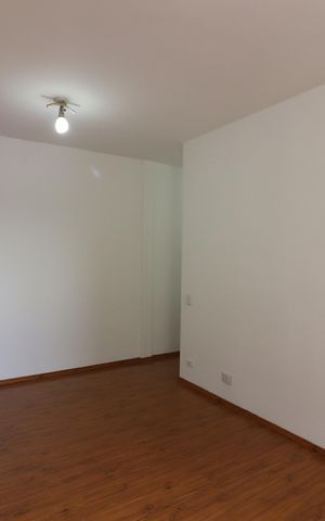 Apartamento à venda com 90m², 2 quartos e 1 vagaSala 