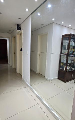 Apartamento para alugar com 127m², 4 quartos e 3 vagas Apartamento para alugar com 127m², 4 quartos e 3 vagasSala