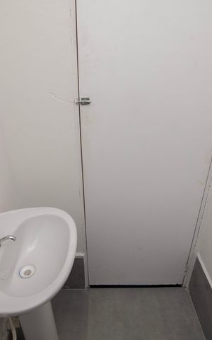 Casa de condomínio para alugar com 85m², 2 quartos e 2 vagasLavabo Externo