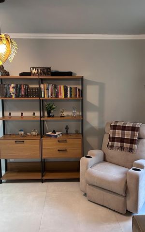 Apartamento à venda com 65m², 2 quartos e 2 vagas Apartamento à venda com 65m², 2 quartos e 2 vagasQuarto