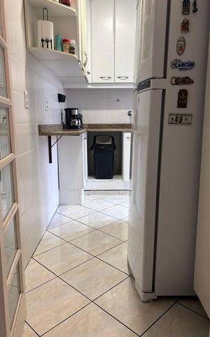 Apartamento à venda com 65m², 2 quartos e 2 vagas Apartamento à venda com 65m², 2 quartos e 2 vagasCozinha