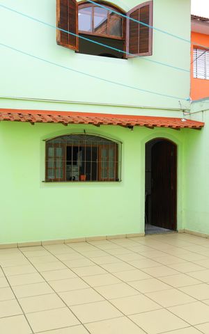 Casa à venda com 234m², 5 quartos e 2 vagasQuintal