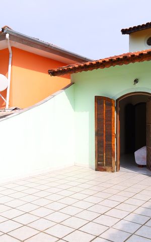 Casa à venda com 234m², 5 quartos e 2 vagasVaranda