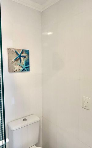 Apartamento à venda com 103m², 3 quartos e 2 vagas Apartamento à venda com 103m², 3 quartos e 2 vagasBanheiro 1