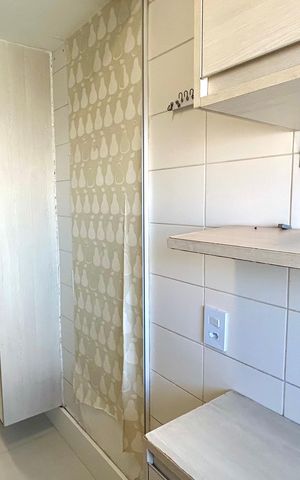 Apartamento à venda com 103m², 3 quartos e 2 vagas Apartamento à venda com 103m², 3 quartos e 2 vagasÁrea de Serviço