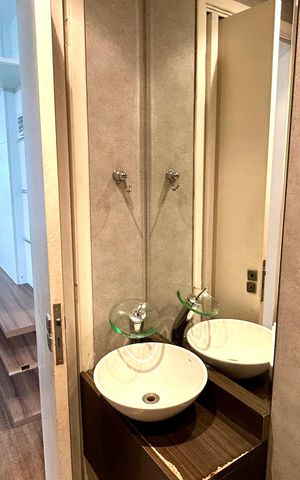 Apartamento à venda com 103m², 3 quartos e 2 vagas Apartamento à venda com 103m², 3 quartos e 2 vagasLavabo