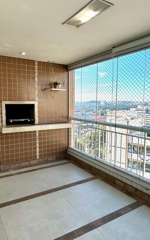 Apartamento à venda com 103m², 3 quartos e 2 vagas Apartamento à venda com 103m², 3 quartos e 2 vagasVaranda da Sala