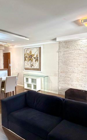 Apartamento à venda com 103m², 3 quartos e 2 vagas Apartamento à venda com 103m², 3 quartos e 2 vagasSala