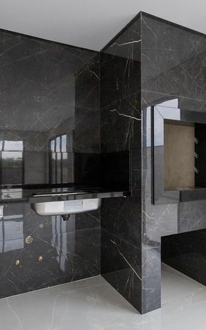Casa de condomínio à venda com 212m², 3 quartos e 2 vagas Casa de condomínio à venda com 212m², 3 quartos e 2 vagasÁrea comum - Churrasqueira