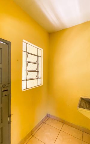 Casa para alugar com 42m², 1 quarto e sem vaga Casa para alugar com 42m², 1 quarto e sem vagaÁrea de serviço