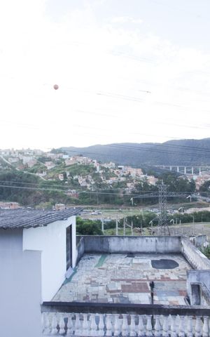Casa à venda com 50m², 2 quartos e sem vaga Casa à venda com 50m², 2 quartos e sem vagaVista
