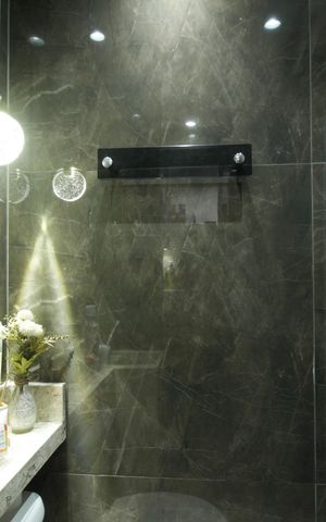 Casa à venda com 50m², 2 quartos e sem vaga Casa à venda com 50m², 2 quartos e sem vagaBanheiro 1