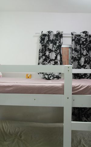 Casa à venda com 50m², 2 quartos e sem vaga Casa à venda com 50m², 2 quartos e sem vagaQuarto 2