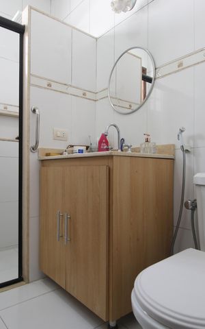 Casa à venda com 140m², 3 quartos e 4 vagasBanheiro social